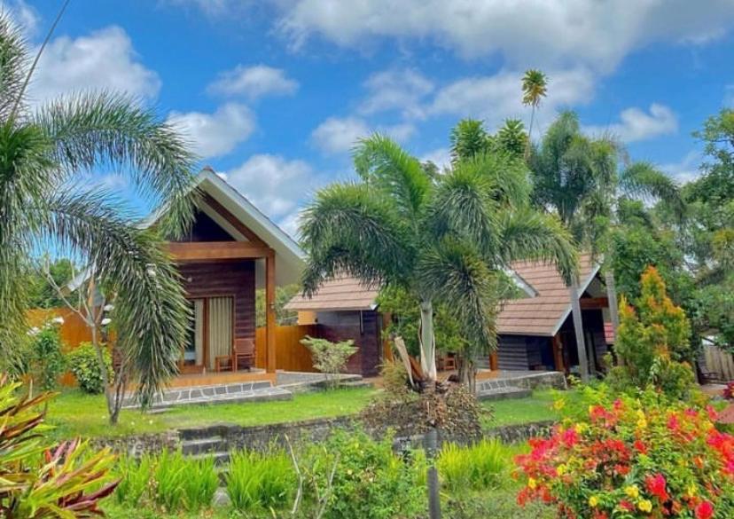 Pondok Senaru Cottages エクステリア 写真