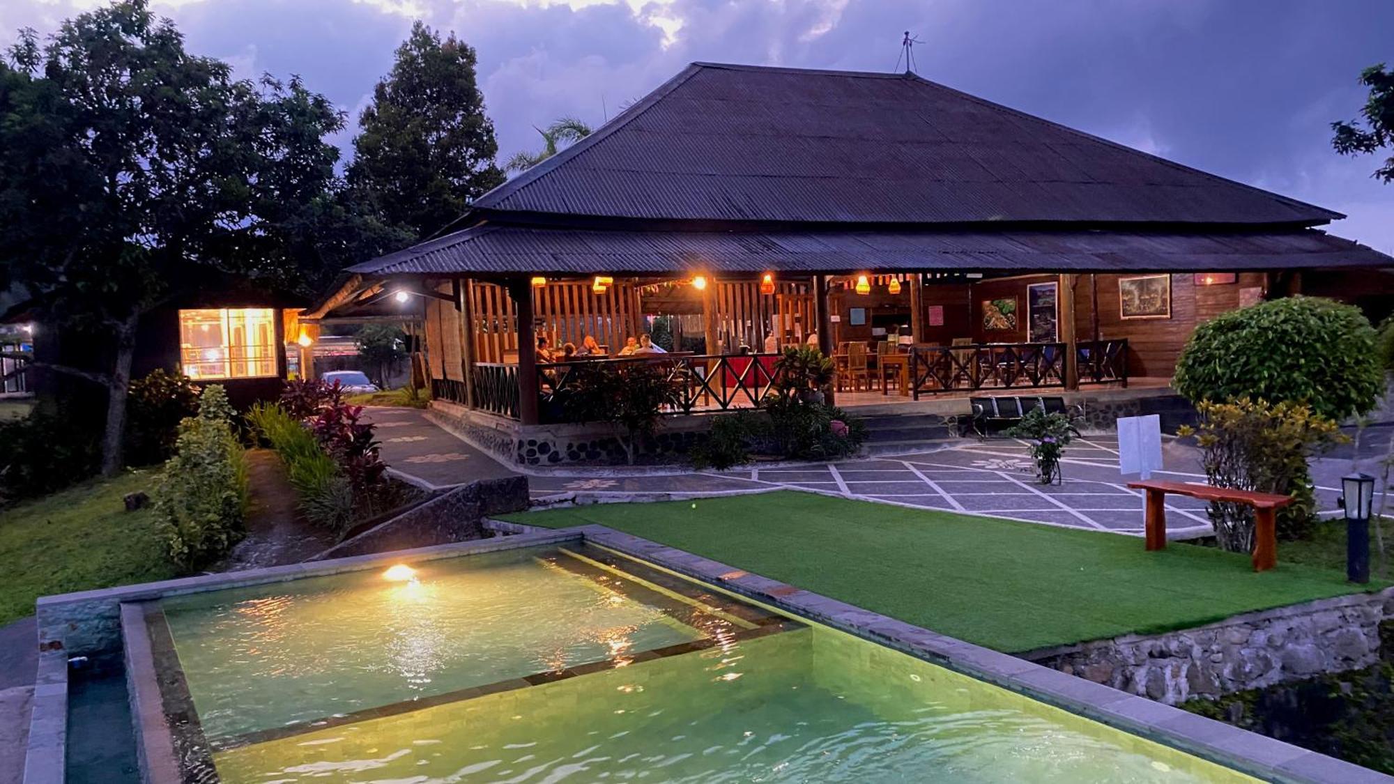 Pondok Senaru Cottages エクステリア 写真